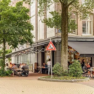 Liev Cozy Boutique In The Pijp , Amsterdam Netherlands